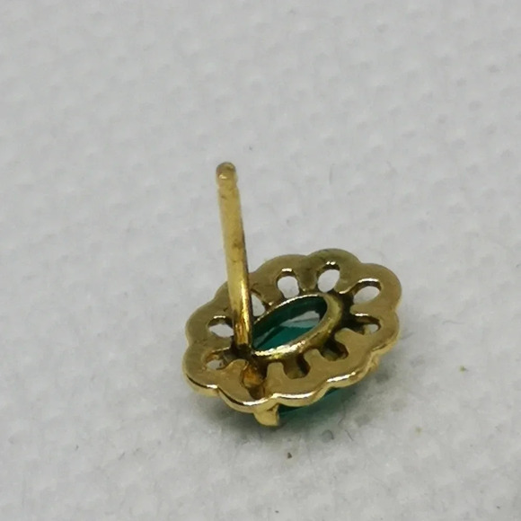 Vintage 14k studs - Picture 3 of 4